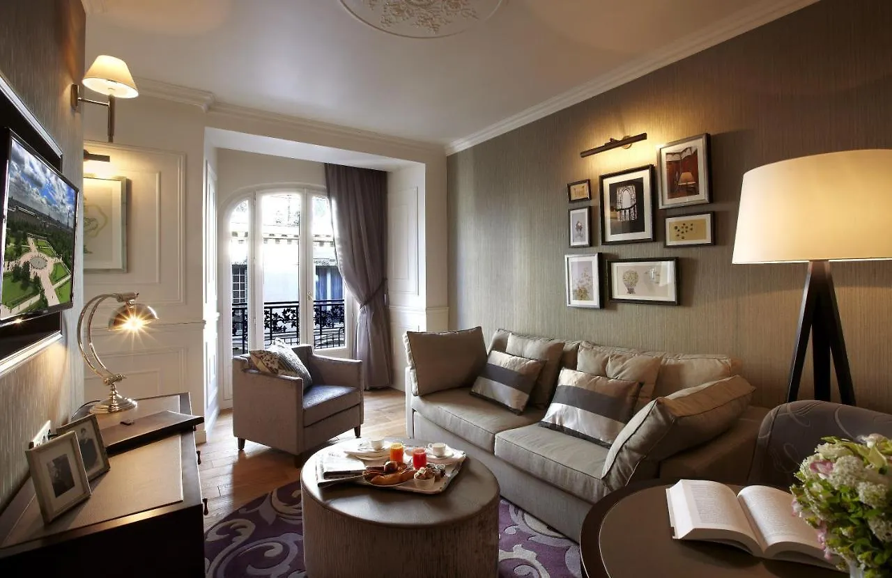 La Clef Louvre By The Crest Collection Hotel Paris