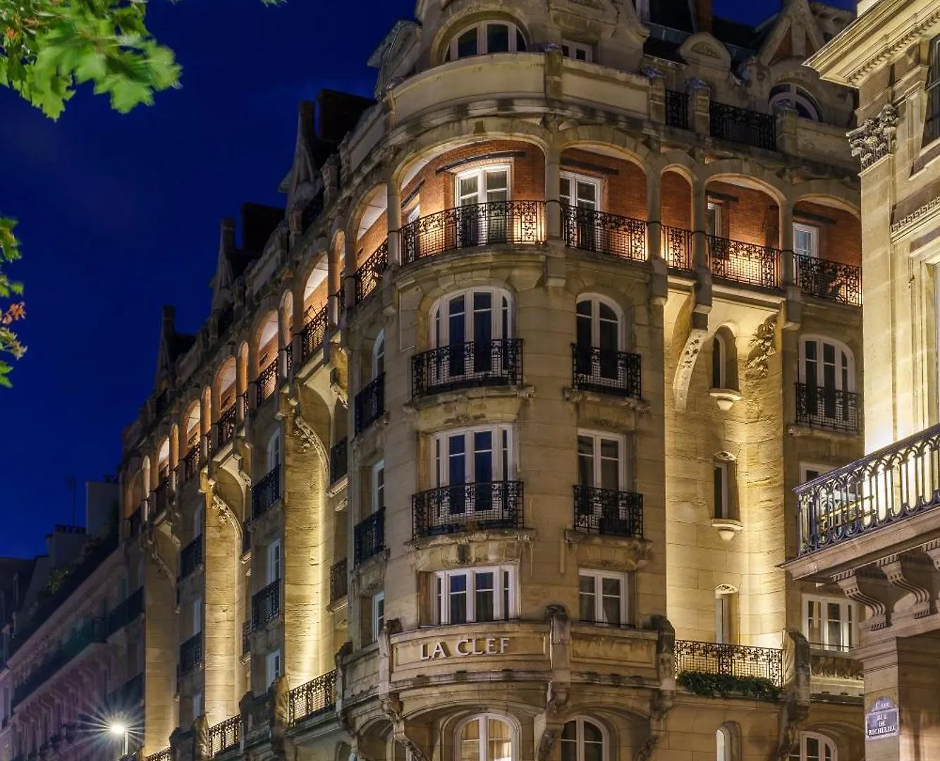 Hotel La Clef Louvre By The Crest Collection Paris