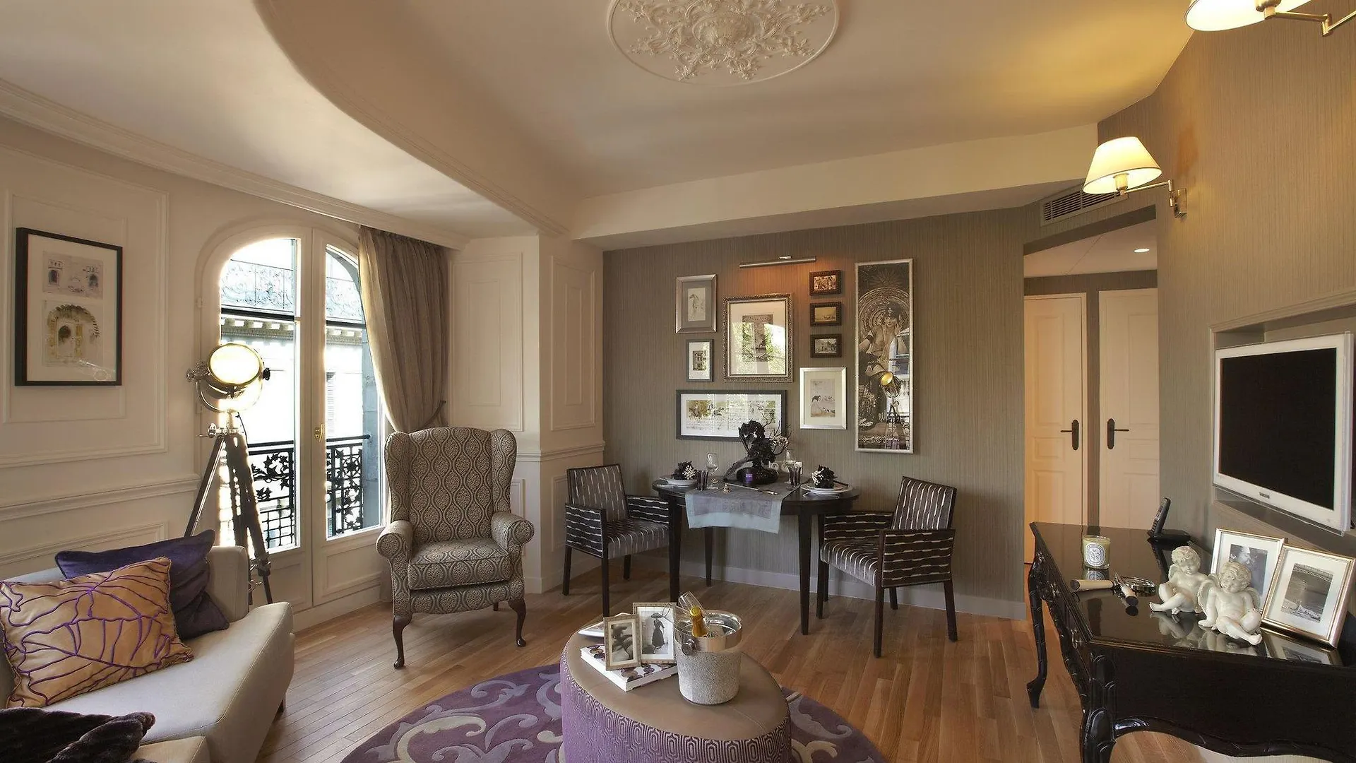 La Clef Louvre By The Crest Collection 5*