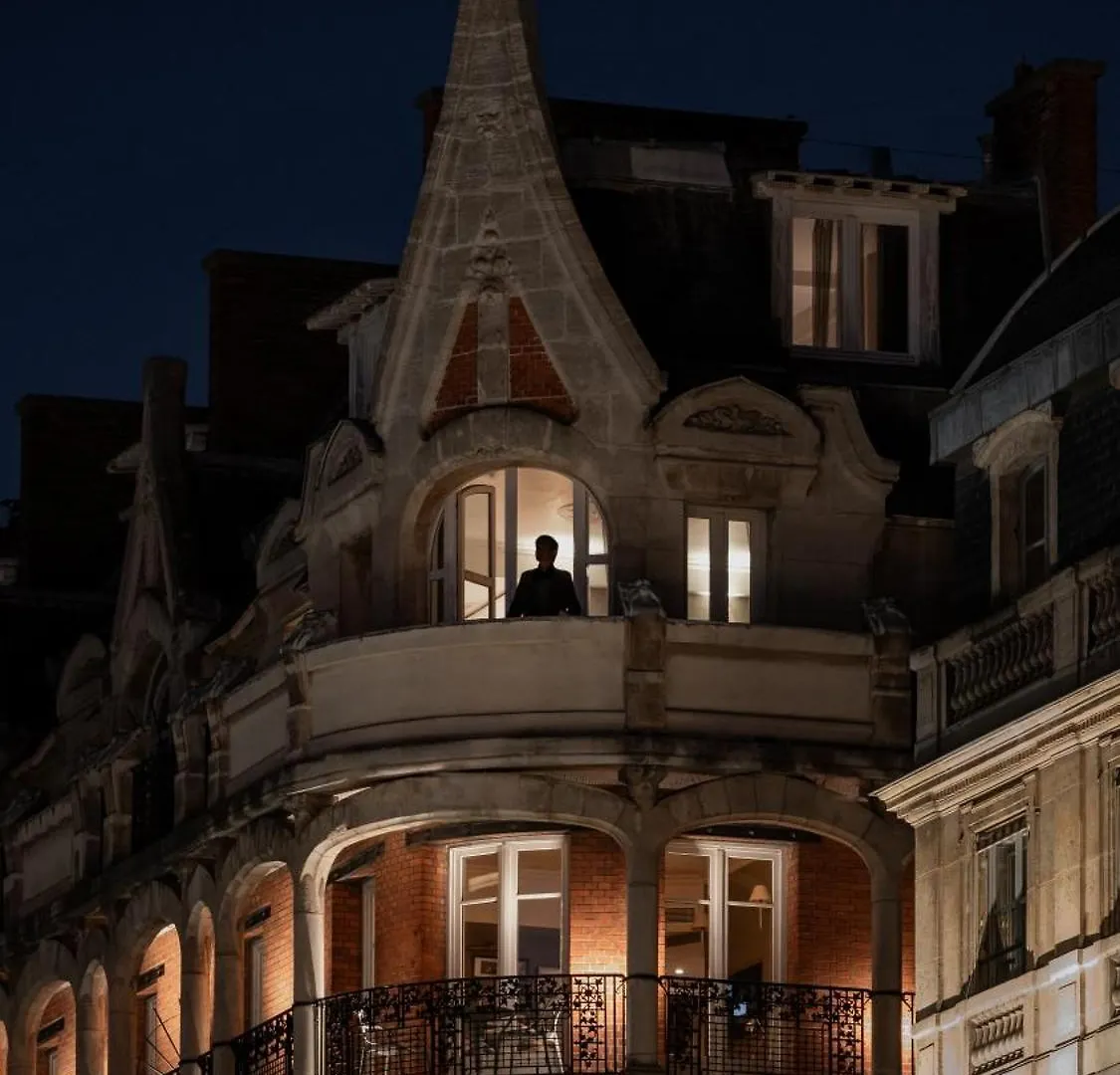 Hotel La Clef Louvre By The Crest Collection Parigi